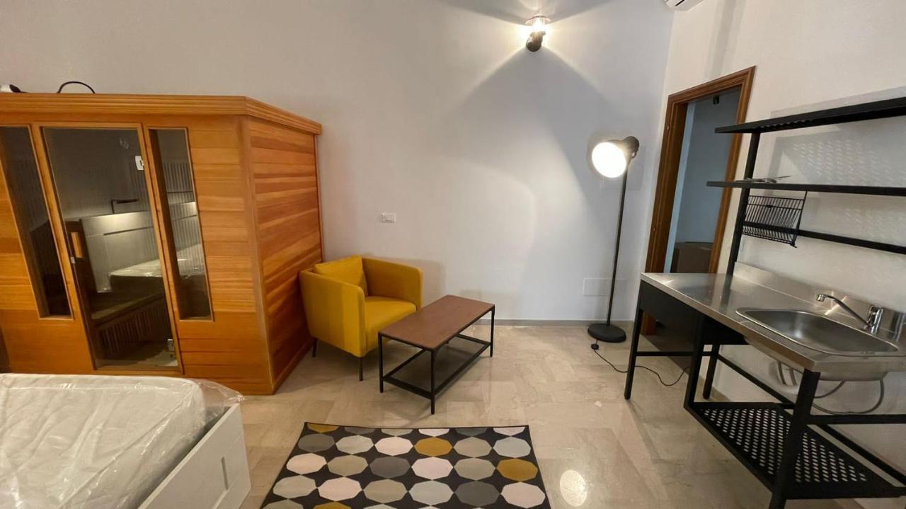 Mono Relax Leilighet Lecce Eksteriør bilde