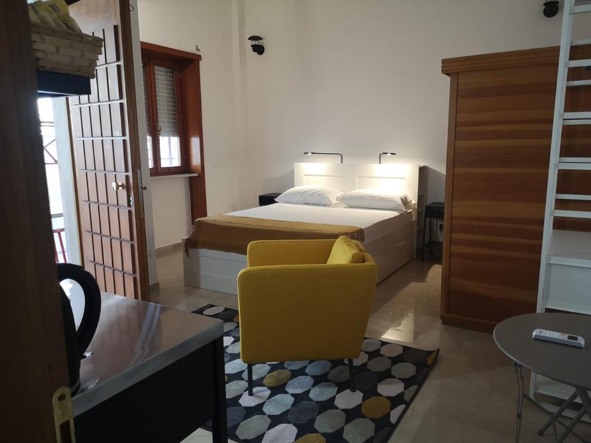 Mono Relax Leilighet Lecce Eksteriør bilde